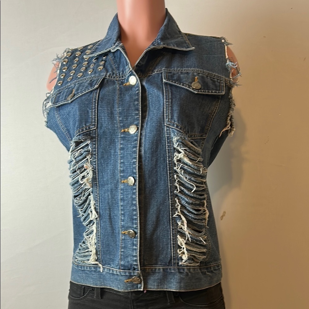Stubborn Jeans Women’ Ripped Top Shirt Jacket Sleeveless Patch Work - Picture 6 of 12